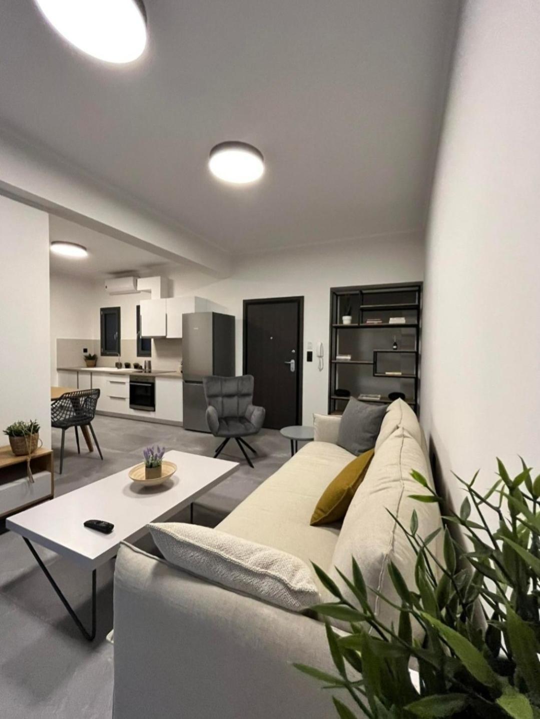 Christellie Luxury Apartment Kiáton 외부 사진