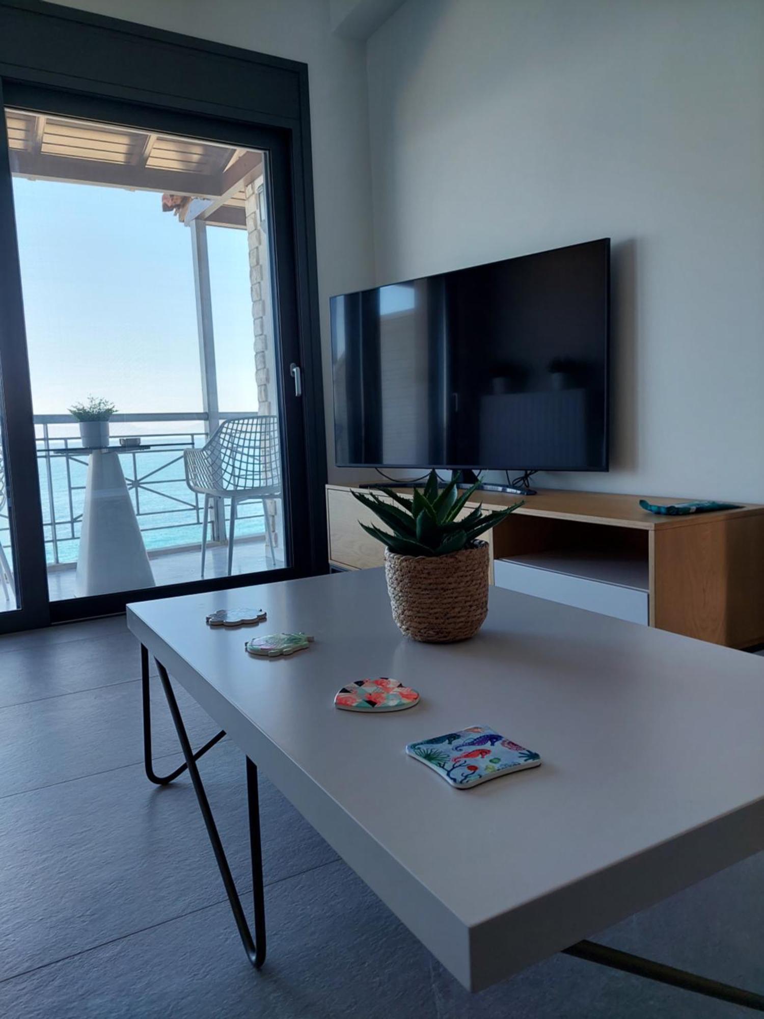 Christellie Luxury Apartment Kiáton 외부 사진