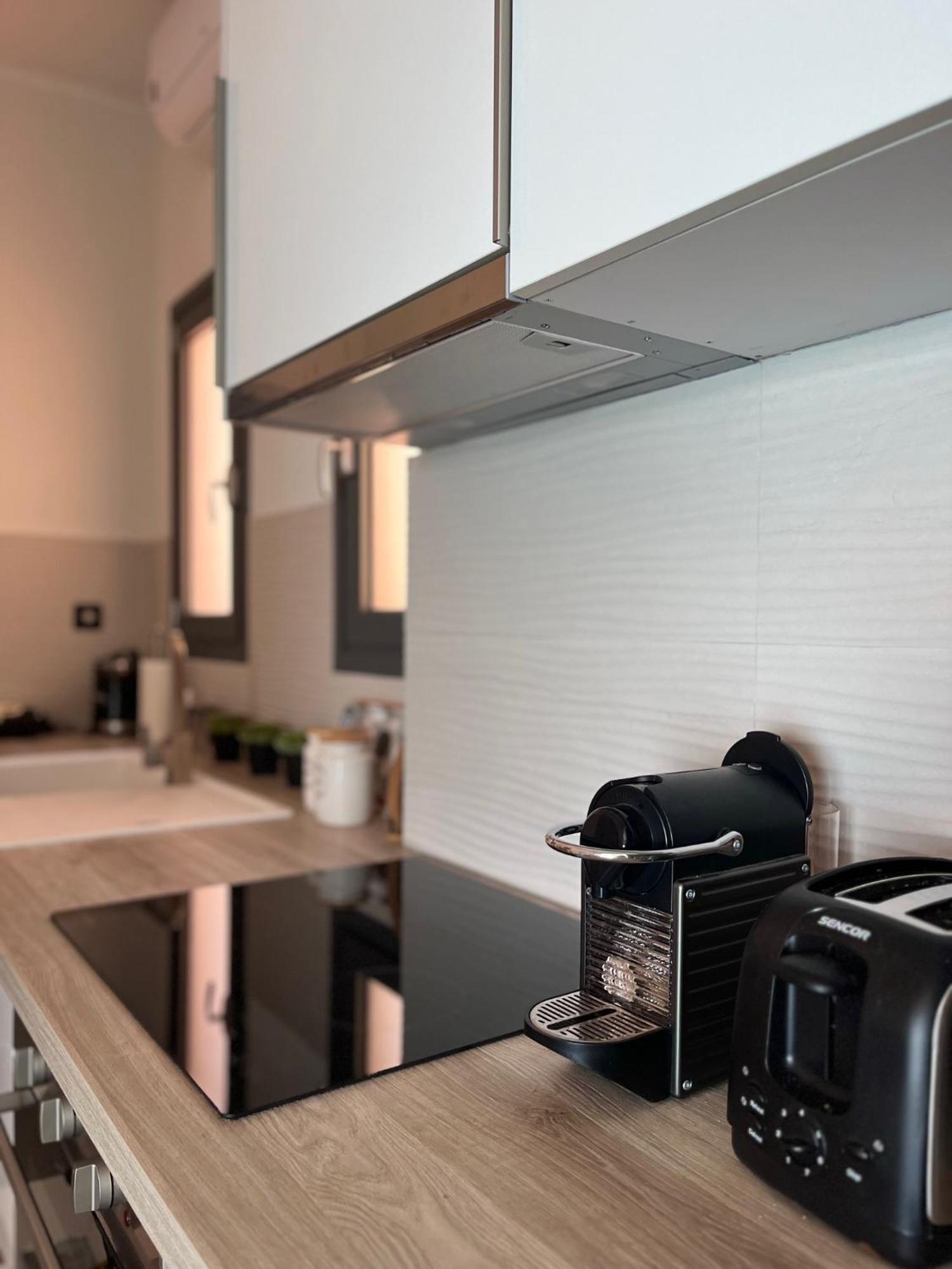 Christellie Luxury Apartment Kiáton 외부 사진
